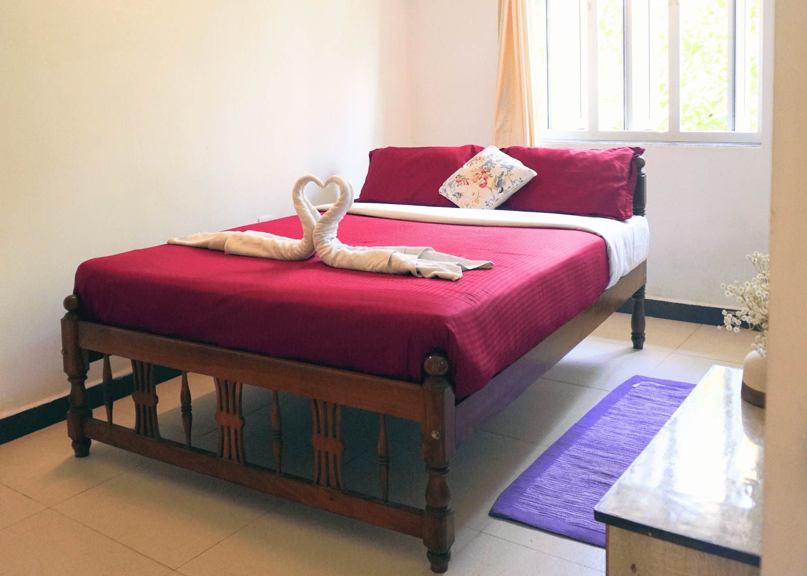 Sunset Holidays Goa | Studio Rooms & 2BHK Apartments in Colva