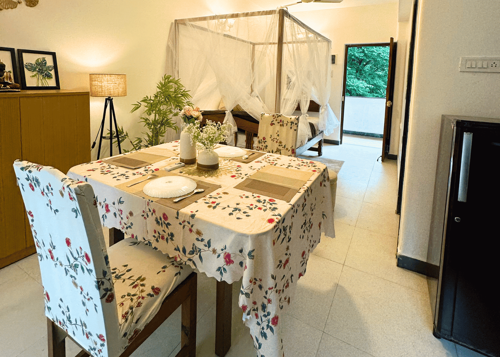 Sunset Holidays Goa | Studio Rooms & 2BHK Apartments in Colva